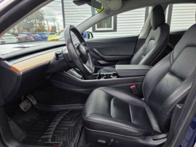 Синий Тесла Модель 3, объемом двигателя 0 л и пробегом 30 тыс. км за 12000 $, фото 8 на Automoto.ua