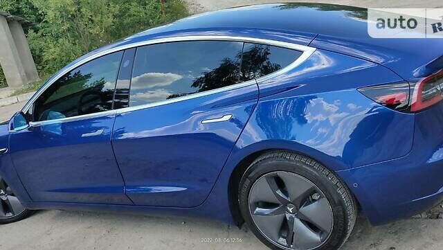 Синій Тесла Модель 3, об'ємом двигуна 0 л та пробігом 50 тис. км за 35950 $, фото 44 на Automoto.ua
