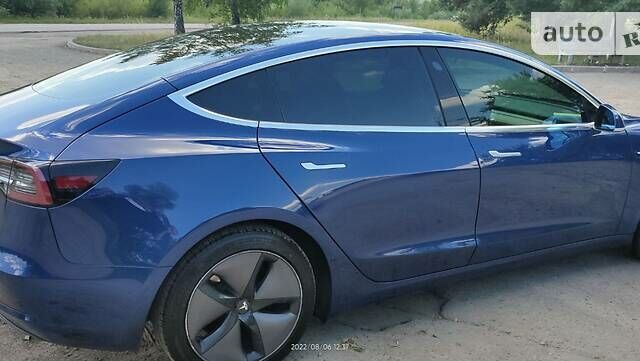 Синий Тесла Модель 3, объемом двигателя 0 л и пробегом 50 тыс. км за 35950 $, фото 36 на Automoto.ua