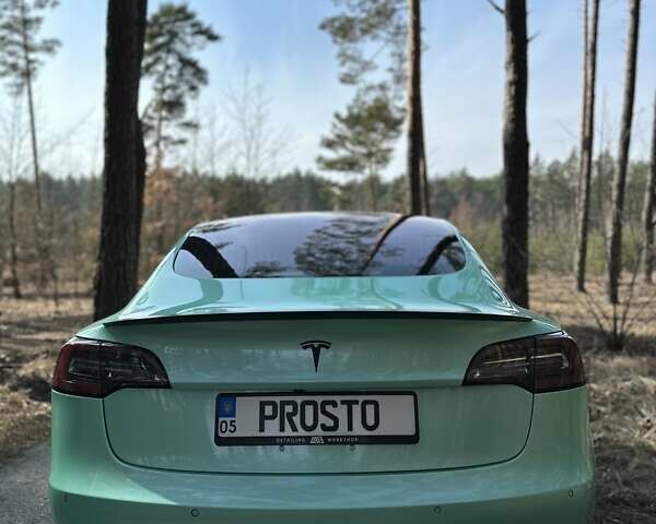 Зелений Тесла Модель 3, об'ємом двигуна 0 л та пробігом 83 тис. км за 24500 $, фото 8 на Automoto.ua