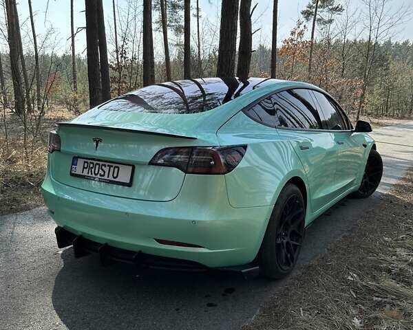 Зелений Тесла Модель 3, об'ємом двигуна 0 л та пробігом 83 тис. км за 24500 $, фото 3 на Automoto.ua