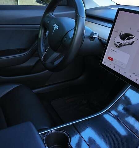 Зеленый Тесла Модель 3, объемом двигателя 0 л и пробегом 140 тыс. км за 13600 $, фото 28 на Automoto.ua