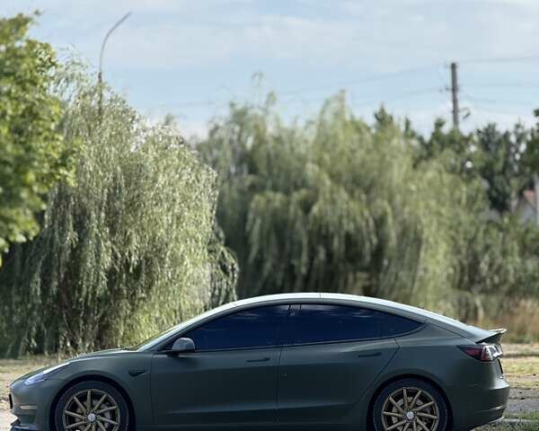 Зеленый Тесла Модель 3, объемом двигателя 0 л и пробегом 140 тыс. км за 13600 $, фото 17 на Automoto.ua