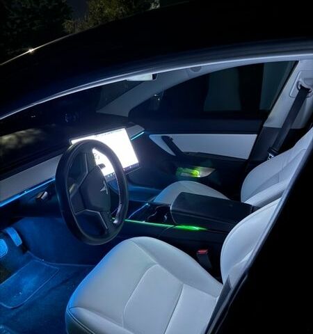 Оранжевый Тесла Модель 3, объемом двигателя 0 л и пробегом 170 тыс. км за 16300 $, фото 2 на Automoto.ua