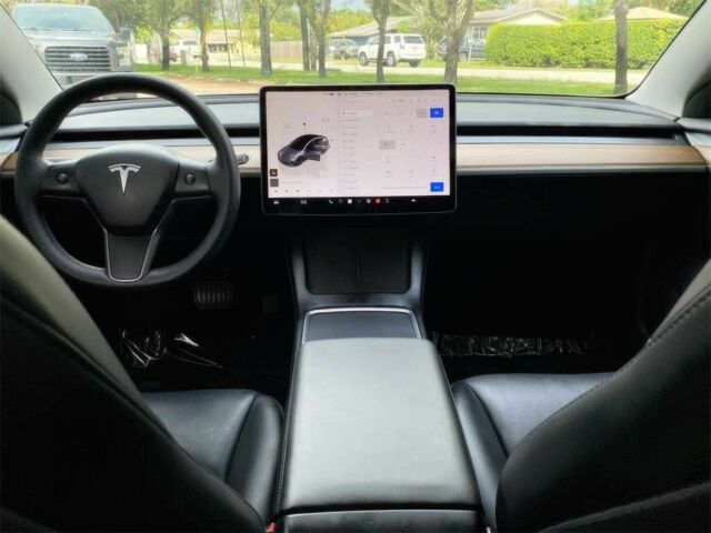 Помаранчевий Тесла Модель 3, об'ємом двигуна 0 л та пробігом 16 тис. км за 11300 $, фото 7 на Automoto.ua