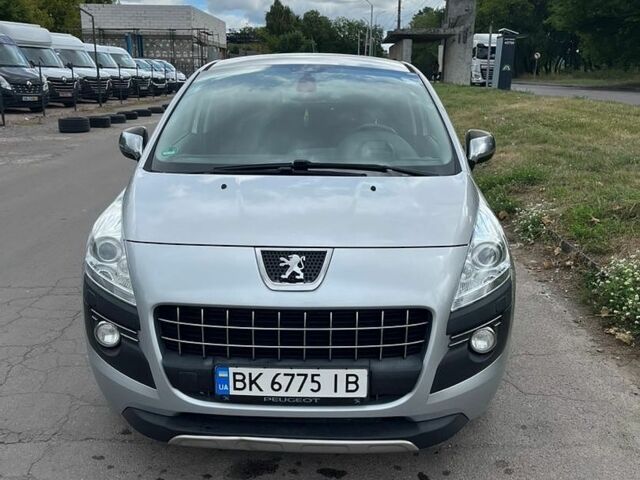 Белый Тесла Модель С, объемом двигателя 0 л и пробегом 256 тыс. км за 11034 $, фото 5 на Automoto.ua