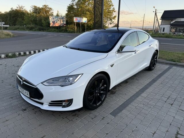 Білий Тесла Модель С, об'ємом двигуна 0 л та пробігом 106 тис. км за 15623 $, фото 1 на Automoto.ua