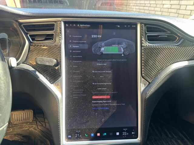 Білий Тесла Модель С, об'ємом двигуна 0 л та пробігом 225 тис. км за 9800 $, фото 7 на Automoto.ua