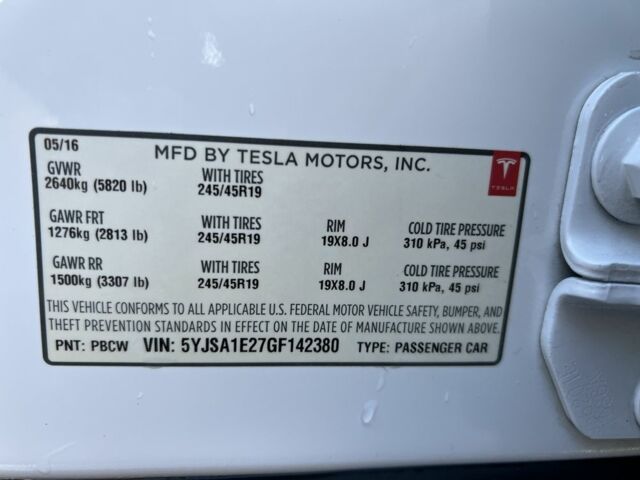 Білий Тесла Модель С, об'ємом двигуна 0 л та пробігом 172 тис. км за 16600 $, фото 19 на Automoto.ua