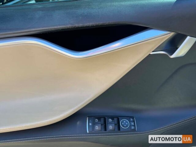 Белый Тесла Модель С, объемом двигателя 75 л и пробегом 120 тыс. км за 21500 $, фото 7 на Automoto.ua