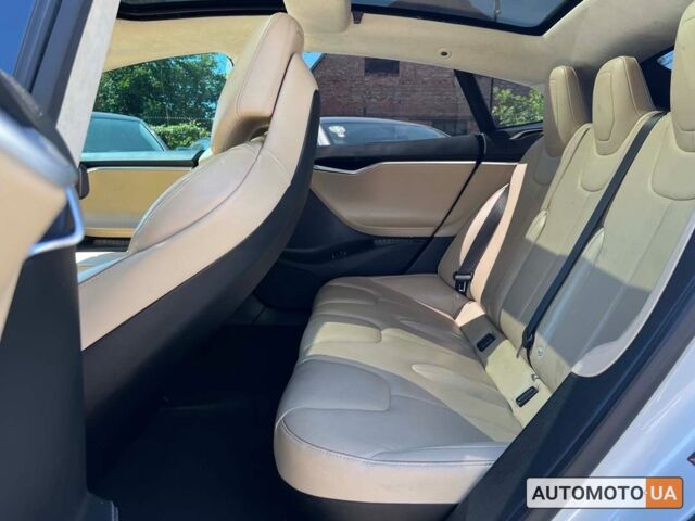 Белый Тесла Модель С, объемом двигателя 75 л и пробегом 120 тыс. км за 21500 $, фото 12 на Automoto.ua