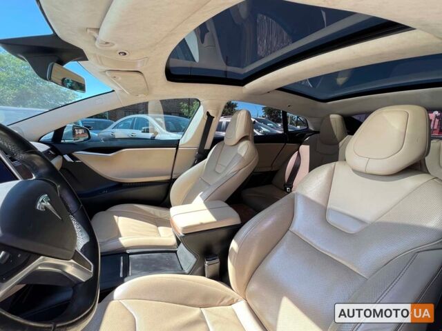 Белый Тесла Модель С, объемом двигателя 75 л и пробегом 120 тыс. км за 21500 $, фото 10 на Automoto.ua