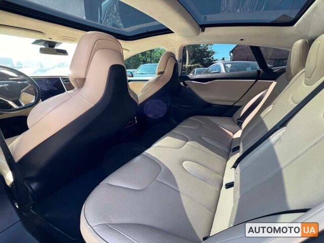 Белый Тесла Модель С, объемом двигателя 75 л и пробегом 120 тыс. км за 21500 $, фото 11 на Automoto.ua