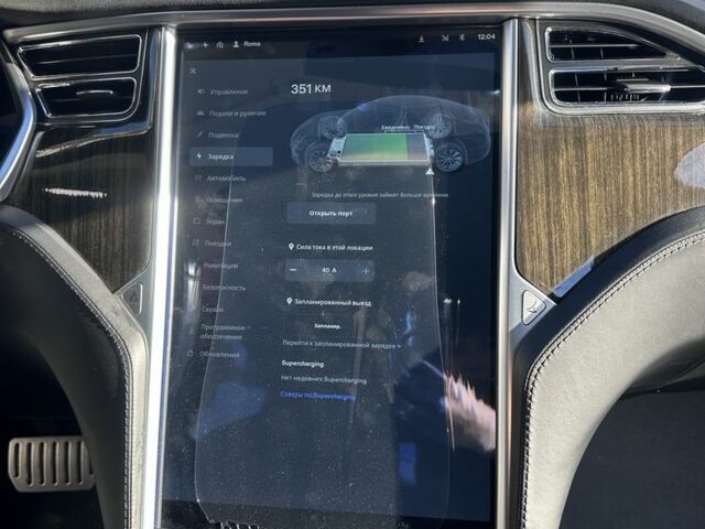 Белый Тесла Модель С, объемом двигателя 0 л и пробегом 170 тыс. км за 13500 $, фото 7 на Automoto.ua