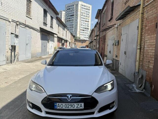 Білий Тесла Модель С, об'ємом двигуна 0 л та пробігом 116 тис. км за 10837 $, фото 15 на Automoto.ua