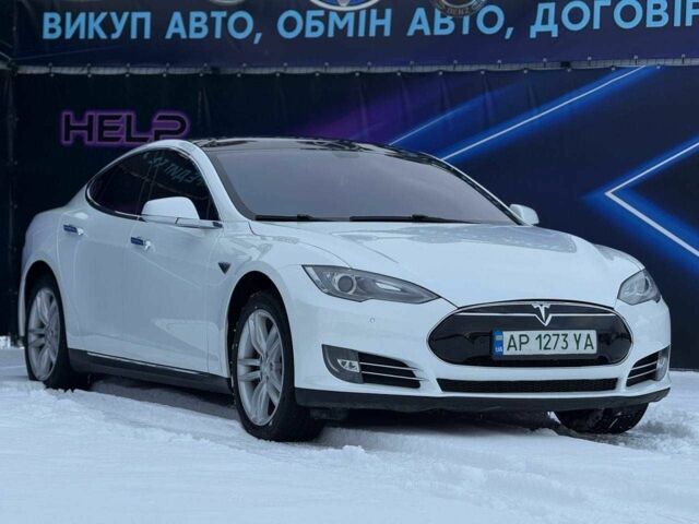 Білий Тесла Модель С, об'ємом двигуна 0 л та пробігом 200 тис. км за 14499 $, фото 2 на Automoto.ua