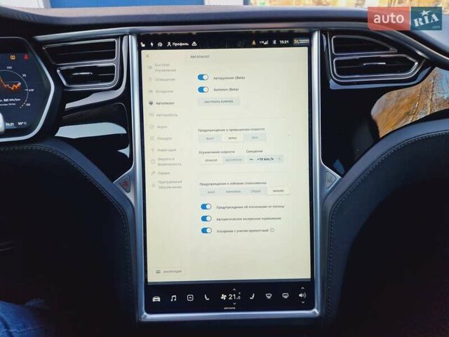Белый Тесла Модель С, объемом двигателя 0 л и пробегом 119 тыс. км за 23999 $, фото 76 на Automoto.ua