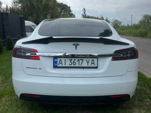 Белый Тесла Модель С, объемом двигателя 0 л и пробегом 240 тыс. км за 15500 $, фото 9 на Automoto.ua