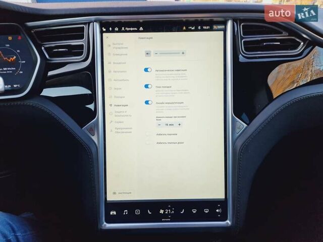 Белый Тесла Модель С, объемом двигателя 0 л и пробегом 119 тыс. км за 23999 $, фото 75 на Automoto.ua