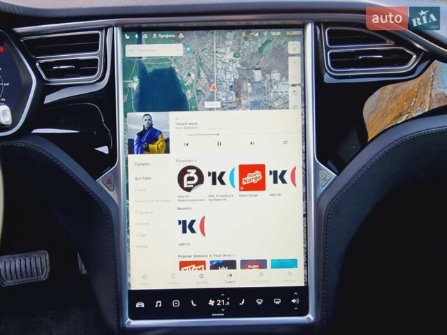 Белый Тесла Модель С, объемом двигателя 0 л и пробегом 119 тыс. км за 23999 $, фото 65 на Automoto.ua