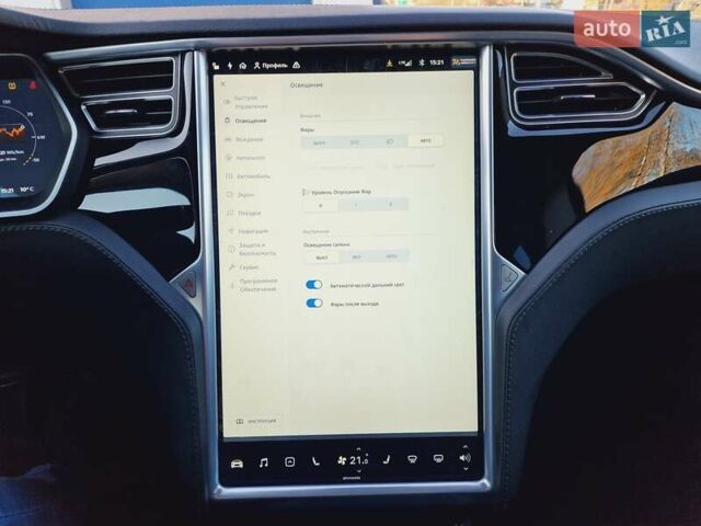 Белый Тесла Модель С, объемом двигателя 0 л и пробегом 119 тыс. км за 23999 $, фото 80 на Automoto.ua