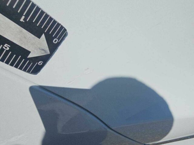 Белый Тесла Модель С, объемом двигателя 0 л и пробегом 120 тыс. км за 4500 $, фото 6 на Automoto.ua