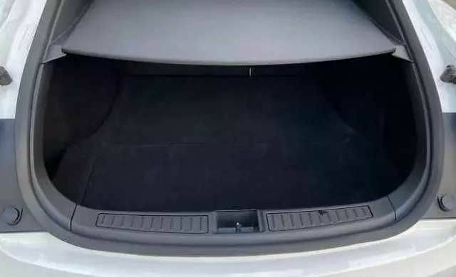 Белый Тесла Модель С, объемом двигателя 0 л и пробегом 109 тыс. км за 11250 $, фото 20 на Automoto.ua
