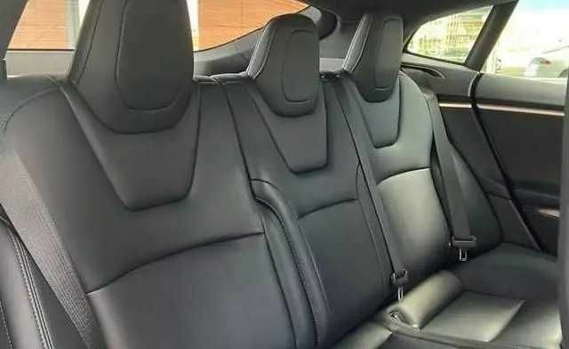 Белый Тесла Модель С, объемом двигателя 0 л и пробегом 109 тыс. км за 11250 $, фото 15 на Automoto.ua