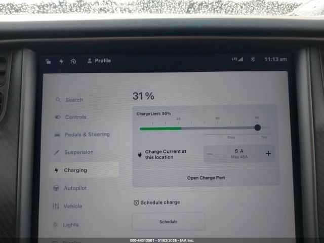 Белый Тесла Модель С, объемом двигателя 0 л и пробегом 51 тыс. км за 4800 $, фото 16 на Automoto.ua