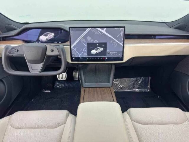 Білий Тесла Модель С, об'ємом двигуна 0 л та пробігом 44 тис. км за 12900 $, фото 11 на Automoto.ua