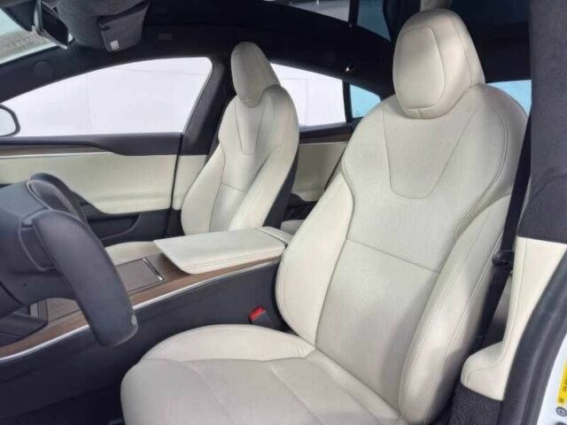 Білий Тесла Модель С, об'ємом двигуна 0 л та пробігом 44 тис. км за 12900 $, фото 19 на Automoto.ua