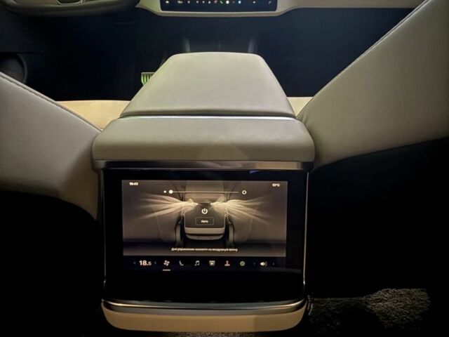 Белый Тесла Модель С, объемом двигателя 0 л и пробегом 53 тыс. км за 49999 $, фото 9 на Automoto.ua