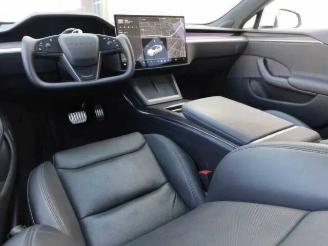 Білий Тесла Модель С, об'ємом двигуна 0 л та пробігом 29 тис. км за 18500 $, фото 8 на Automoto.ua