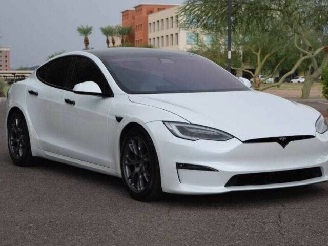 Білий Тесла Модель С, об'ємом двигуна 0 л та пробігом 18 тис. км за 19000 $, фото 3 на Automoto.ua