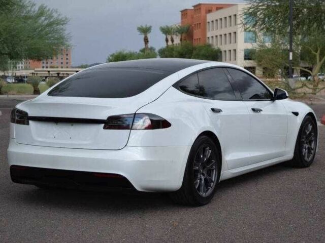 Білий Тесла Модель С, об'ємом двигуна 0 л та пробігом 18 тис. км за 19000 $, фото 2 на Automoto.ua