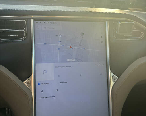 Белый Тесла Модель С, объемом двигателя 0 л и пробегом 178 тыс. км за 15500 $, фото 14 на Automoto.ua