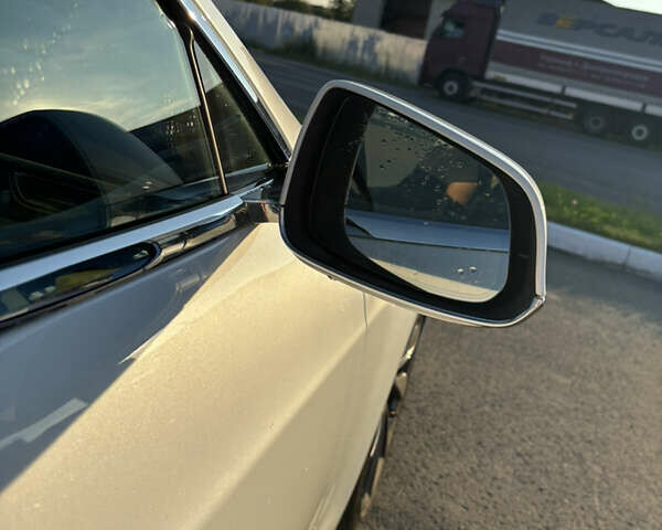 Белый Тесла Модель С, объемом двигателя 0 л и пробегом 178 тыс. км за 15500 $, фото 49 на Automoto.ua