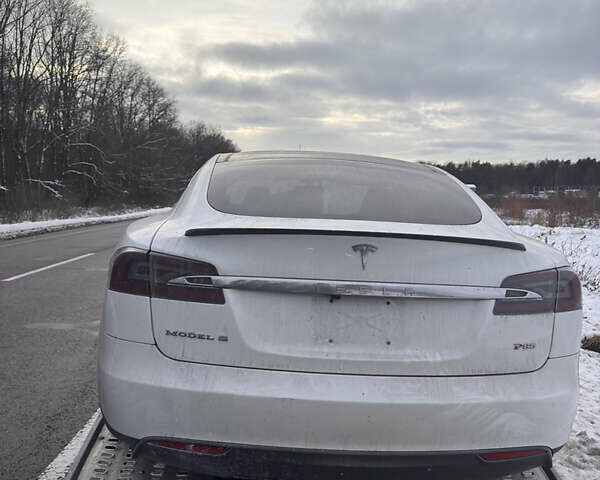 Білий Тесла Модель С, об'ємом двигуна 0 л та пробігом 190 тис. км за 7500 $, фото 3 на Automoto.ua