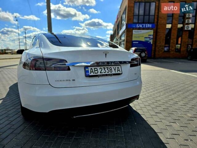 Білий Тесла Модель С, об'ємом двигуна 0 л та пробігом 190 тис. км за 11500 $, фото 7 на Automoto.ua