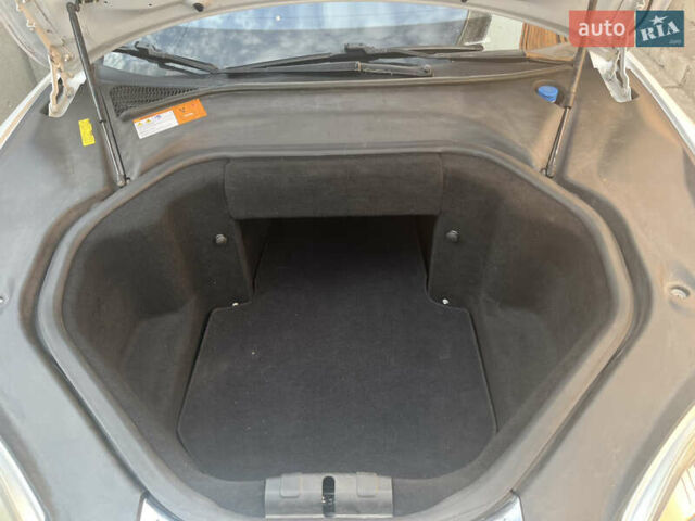 Білий Тесла Модель С, об'ємом двигуна 0 л та пробігом 201 тис. км за 14700 $, фото 10 на Automoto.ua