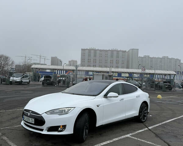 Белый Тесла Модель С, объемом двигателя 0 л и пробегом 118 тыс. км за 12000 $, фото 19 на Automoto.ua