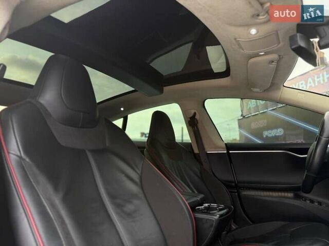 Білий Тесла Модель С, об'ємом двигуна 0 л та пробігом 200 тис. км за 14499 $, фото 8 на Automoto.ua