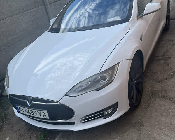Білий Тесла Модель С, об'ємом двигуна 0 л та пробігом 201 тис. км за 14700 $, фото 1 на Automoto.ua