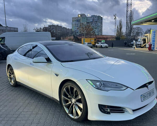 Білий Тесла Модель С, об'ємом двигуна 0 л та пробігом 147 тис. км за 15300 $, фото 6 на Automoto.ua