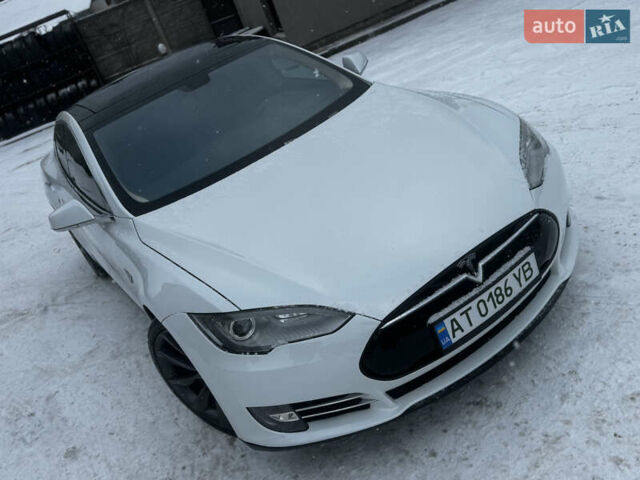 Білий Тесла Модель С, об'ємом двигуна 0 л та пробігом 155 тис. км за 14500 $, фото 19 на Automoto.ua