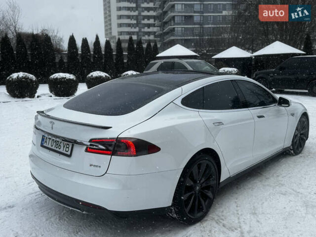 Білий Тесла Модель С, об'ємом двигуна 0 л та пробігом 155 тис. км за 14500 $, фото 13 на Automoto.ua