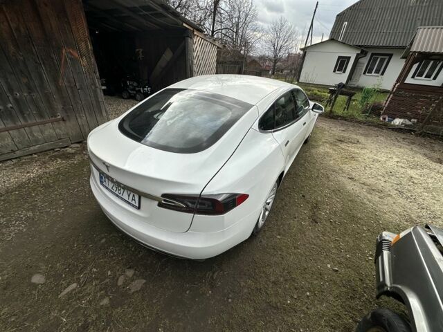 Білий Тесла Модель С, об'ємом двигуна 0 л та пробігом 145 тис. км за 10800 $, фото 3 на Automoto.ua