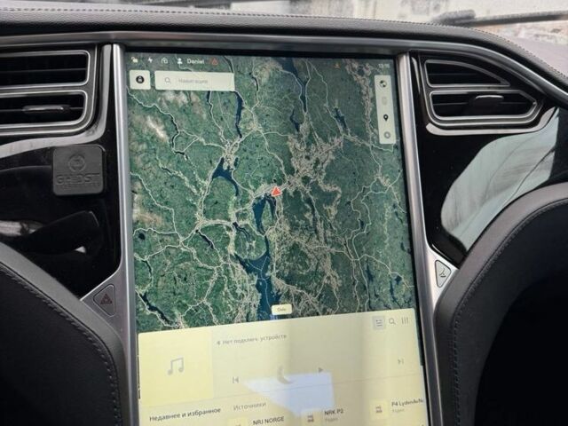 Белый Тесла Модель С, объемом двигателя 0 л и пробегом 393 тыс. км за 7999 $, фото 14 на Automoto.ua