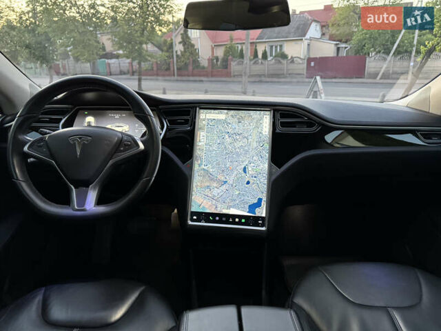 Белый Тесла Модель С, объемом двигателя 0 л и пробегом 260 тыс. км за 12350 $, фото 29 на Automoto.ua