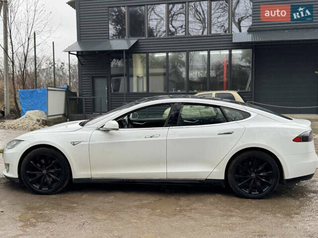 Белый Тесла Модель С, объемом двигателя 0 л и пробегом 400 тыс. км за 8700 $, фото 7 на Automoto.ua